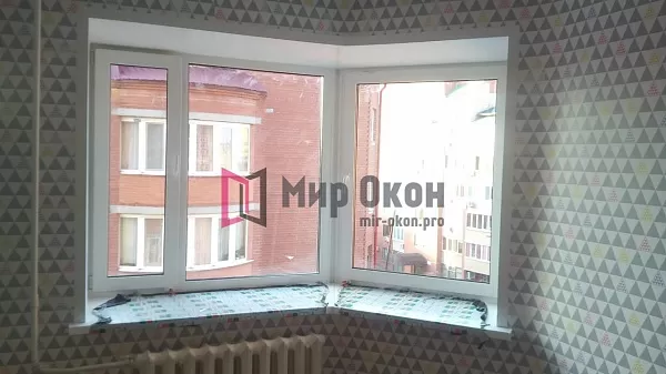 Эркерное окно с откосами и подоконником Эркерное окно с откосами и подоконником